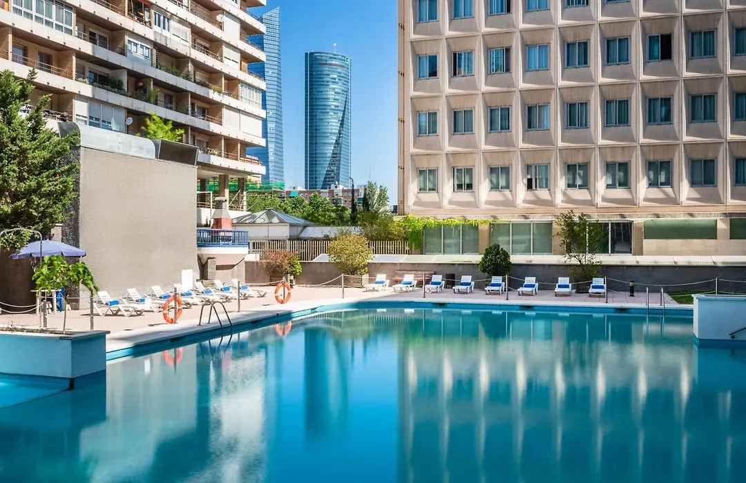 Hotel Madrid Chamartín, Affiliated by Meliá-1
