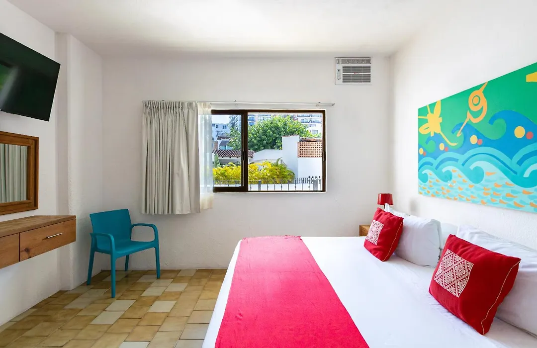 Emperador Vallarta Beachfront Hotel&Suites-1