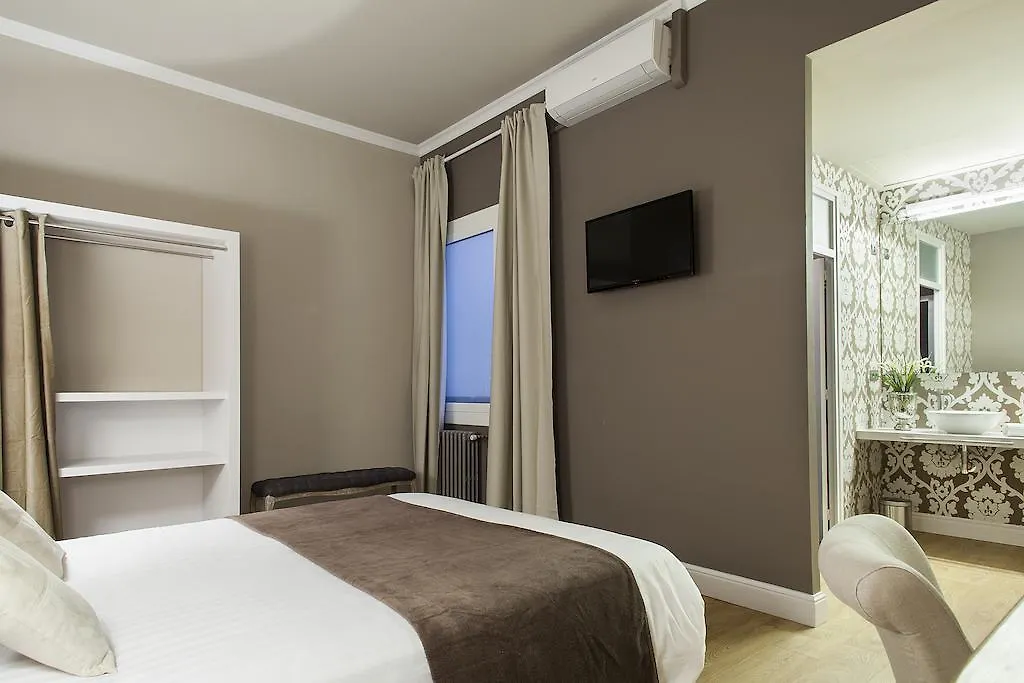 Bachome Gallery B&B-1