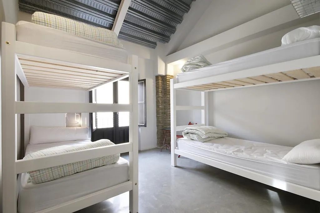 Lemon Rock Hostel-1
