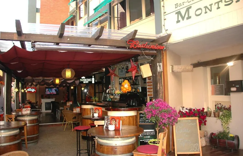 Hostal Montsant-1