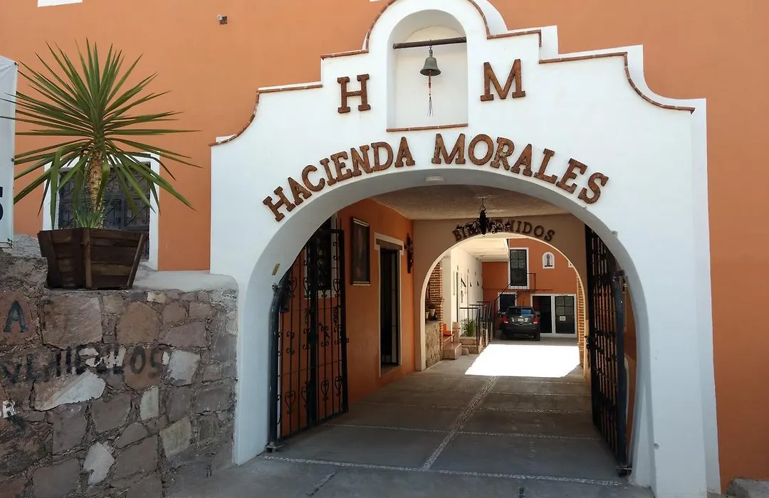 Hotel Hacienda Morales.-1