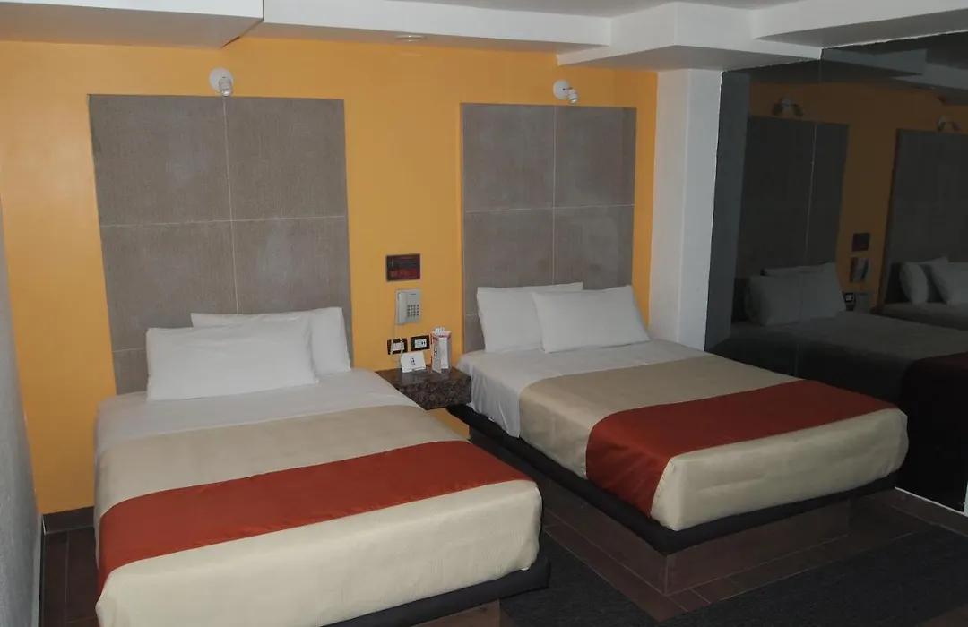 Hotel Santa Cruz-1