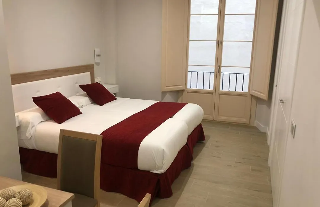 Pinar Málaga Centro, Rooms-1