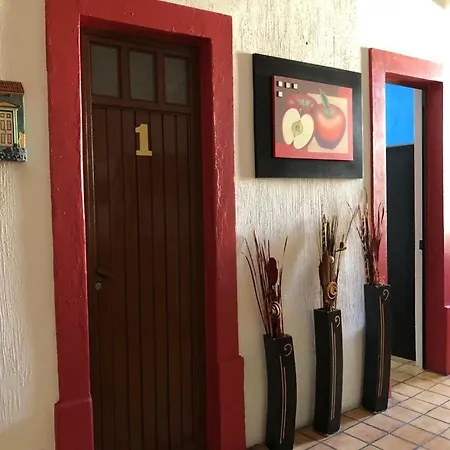 HOTEL hostal de los reyes-3