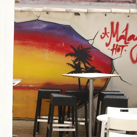 Feel Hostels Soho Malaga-2