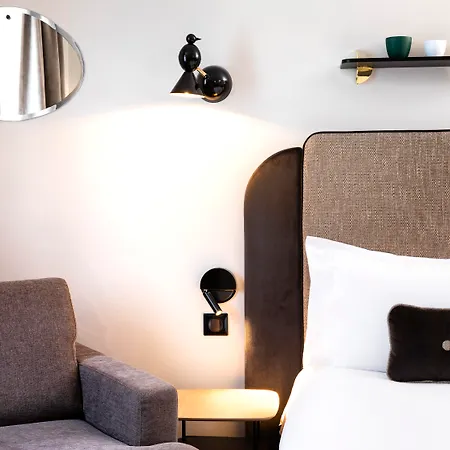 Hotel Eiffel Saint Charles-3
