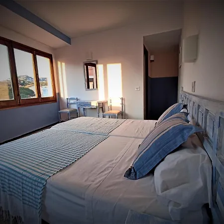 Hostal Santa Ana-3