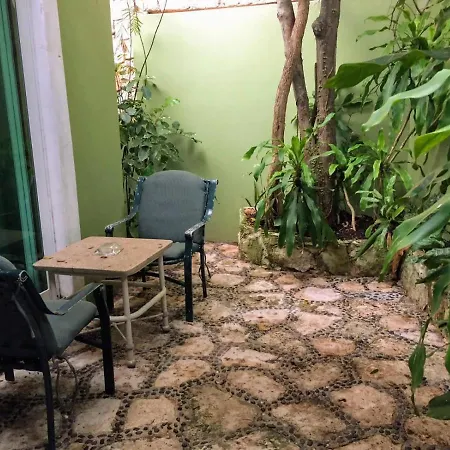 Casa Beard, Spacious Guest House With High Speed Wifi & Pool.-3