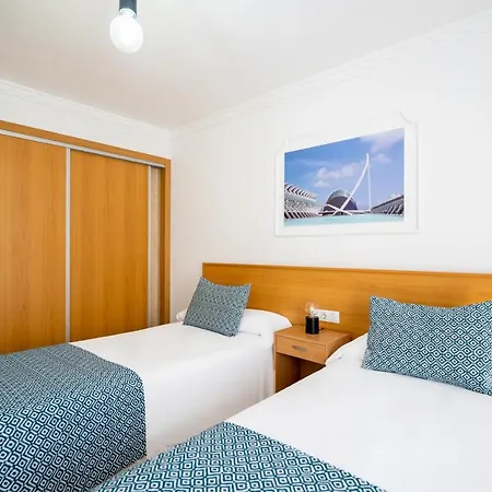 Hostal Rr Feria By Beleret-2