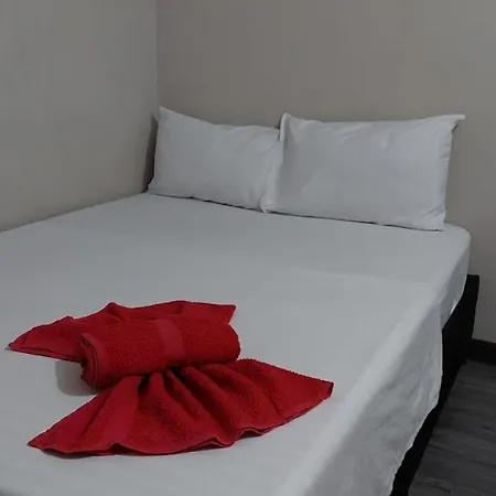 Hostal Machu Picchu Medellin-3