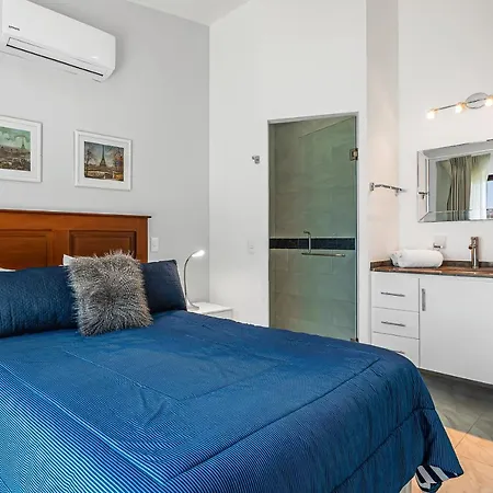 Morgan Residences 607B-3