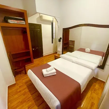 Arteaga Hostal&Baños Arabes Elvira-3