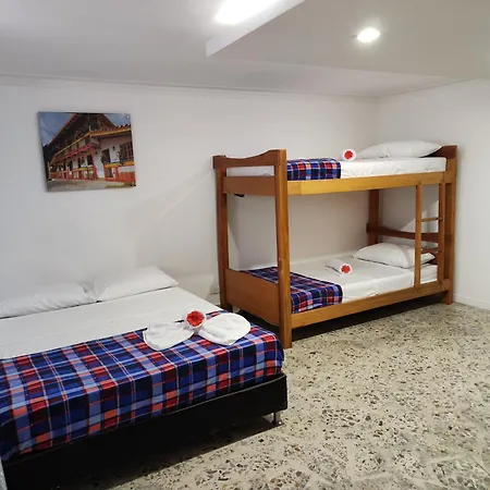 Absolute Hotel & Hostel Boutique-3
