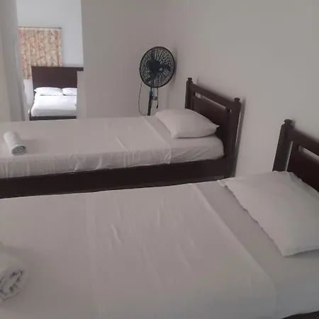 Hoteles Lancers, Melgar-3