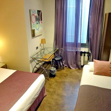 Hotel Lloret Ramblas-2