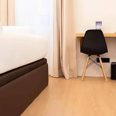 Woohoo Rooms Boutique Luna-3