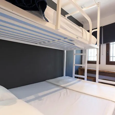 Malaga Stop Hostel Ab-2
