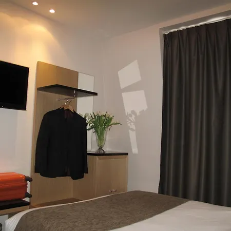 Source Hotel-2