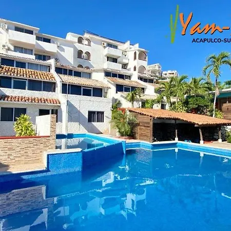 Suites Acapulco Yamba-3