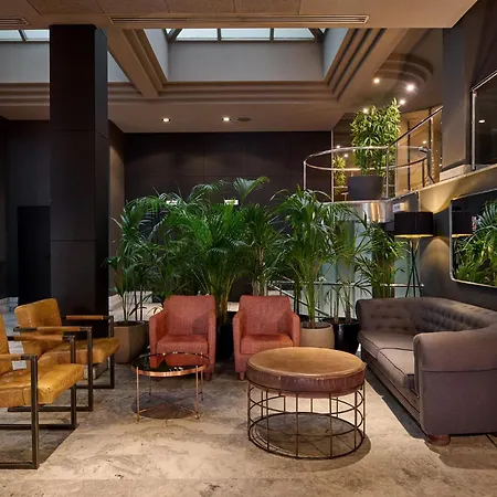 Hotel Malcom And Barret-2