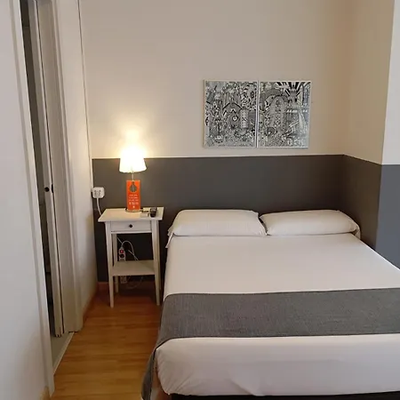 Hostal El Ninot-2