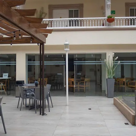 Best Western PLUS Monterrey Colón-2