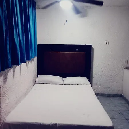 Hotel Acuario-3