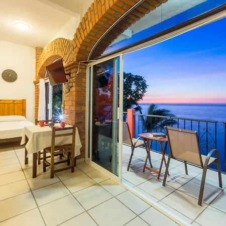 Traditional Sierra Leon Oceanfront Rooms - Adults Only-3