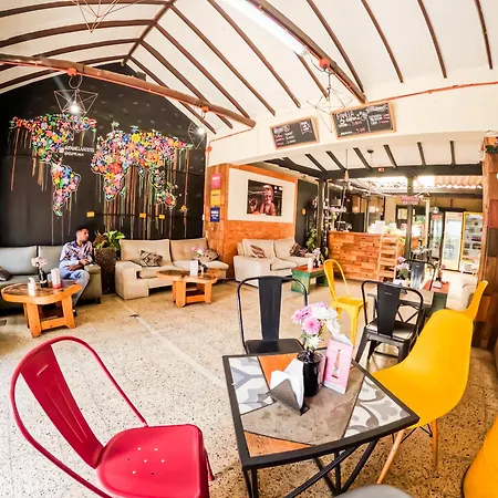 Canela Hostel Medellin-2