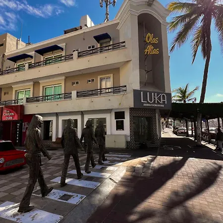 Hotel La Siesta Malecón-3