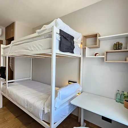 Lagom Apartments New, 5 Min Walk From The Sea-2