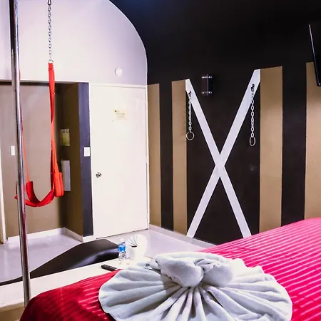 La Selva Auto Hotel Adults Only-2