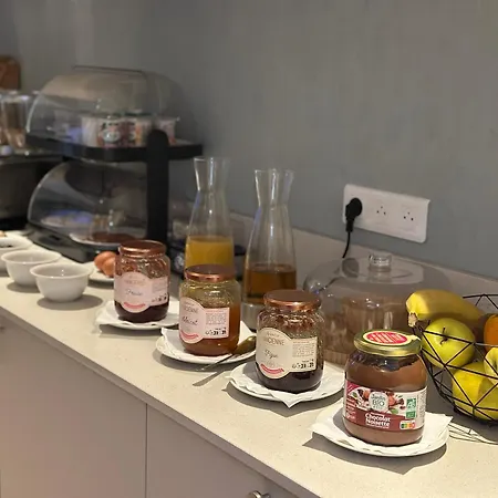 Merryl Hotel-3