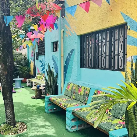 Baku Laureles Hostel-2