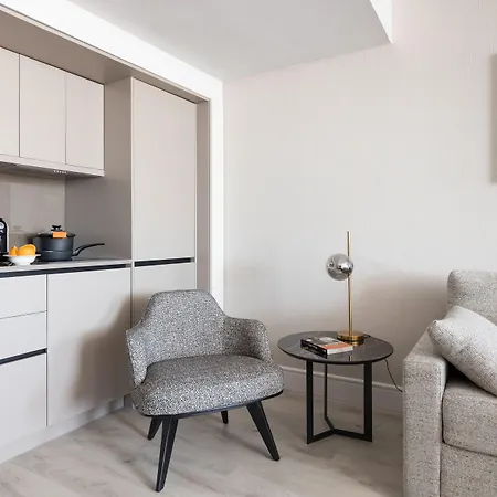 Suites Center Barcelona-3