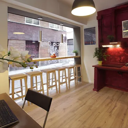 Gracia City Hostel-3