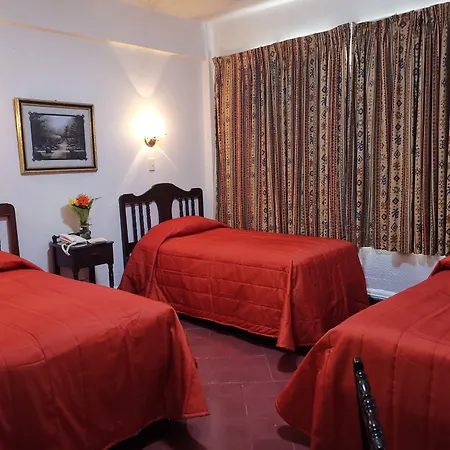 Hotel 5a Avenida-3