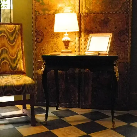 Hotel Du Vieux Marais-2