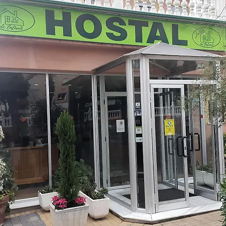 Hostal La Casa de Enfrente-2