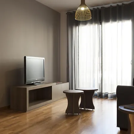 Mh Apartments Gracia-3