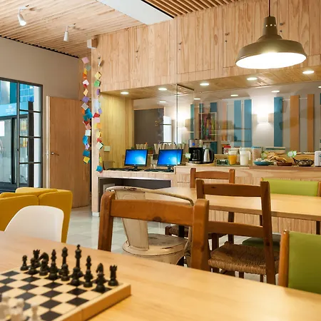 The Nomad Hostel&Pension-3