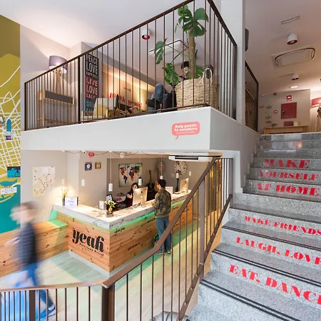 Yeah Barcelona Hostel-2