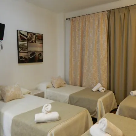 Hostal El Rincon De Carlota-3