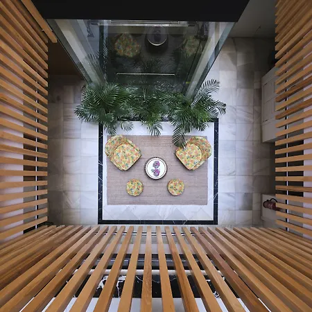 Sweet Sevilla Suites - Smart Hotel-3