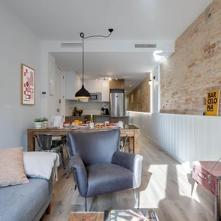Lucasland Apartments Barcelona-3