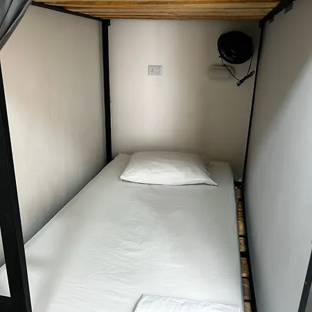 Baku Laureles Hostel-3