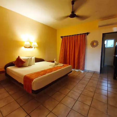 Hotel Lunasol-2