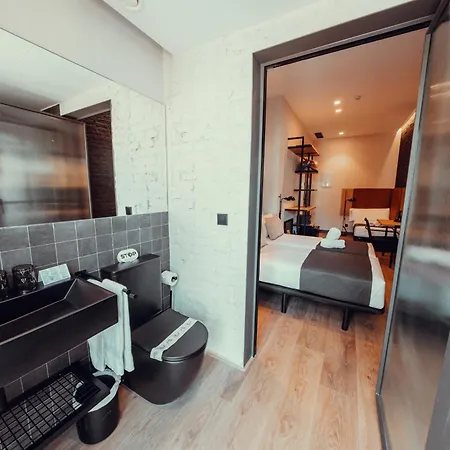 Hotel Transit-2