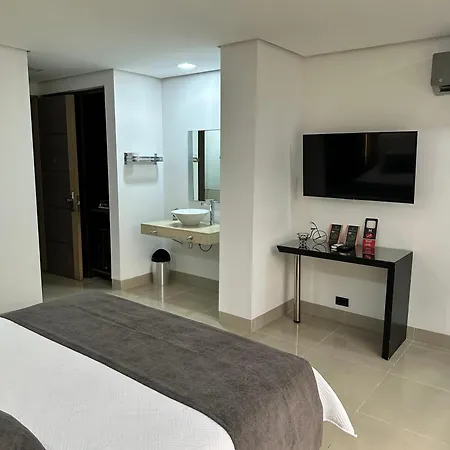 Hotel Merlott 70-3